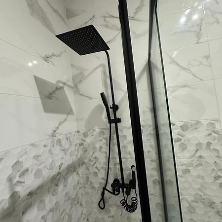 Bkjd 2 Bedrooms 特马 外观 照片
