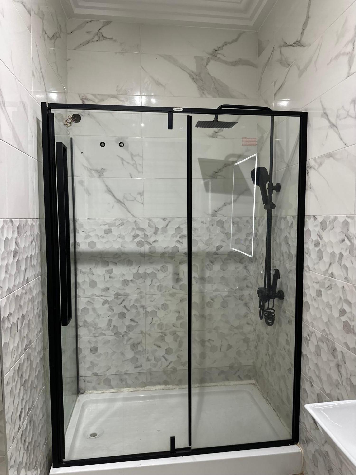 Bkjd 2 Bedrooms 特马 外观 照片
